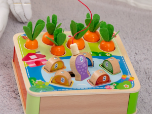 Wooden Magnetic Fishing and Vegetable Harvest Game (3)